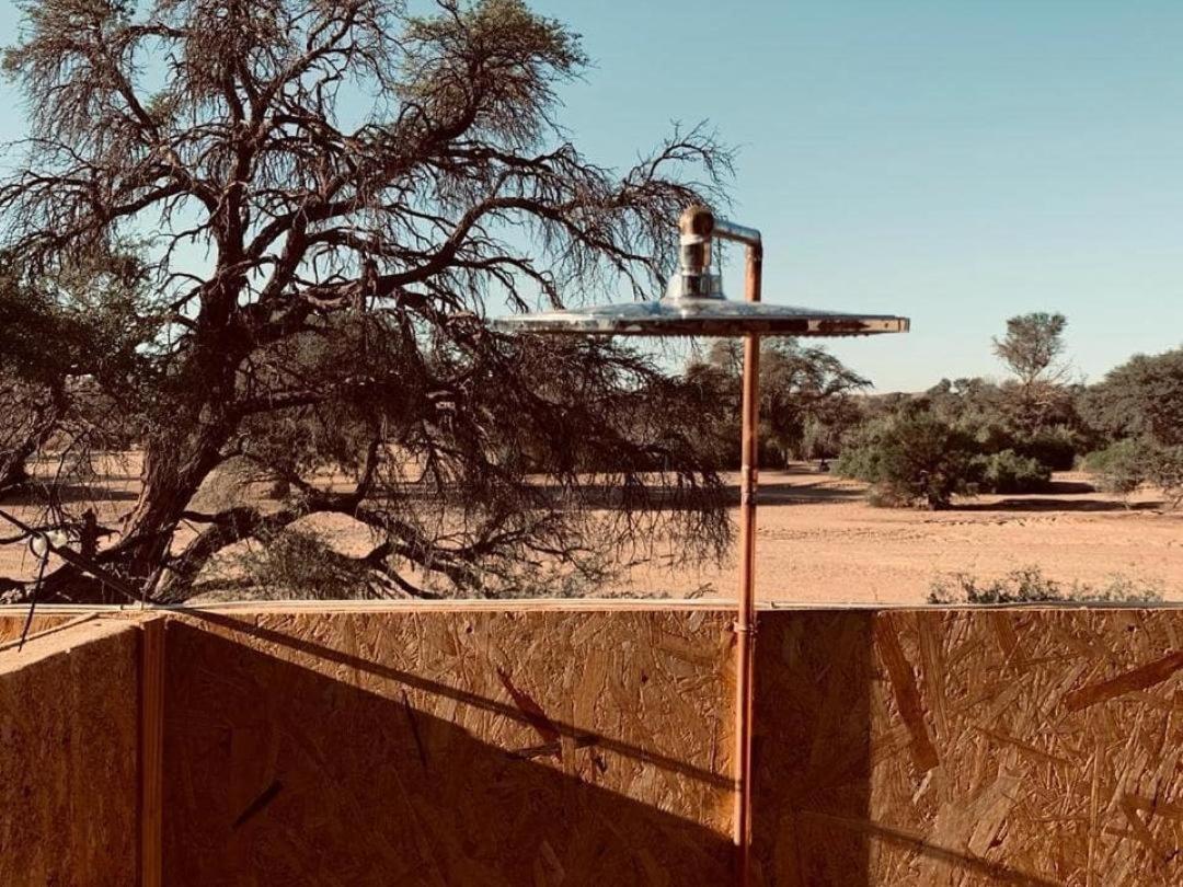 Brandberg White Lady Lodge Uis Bagian luar foto