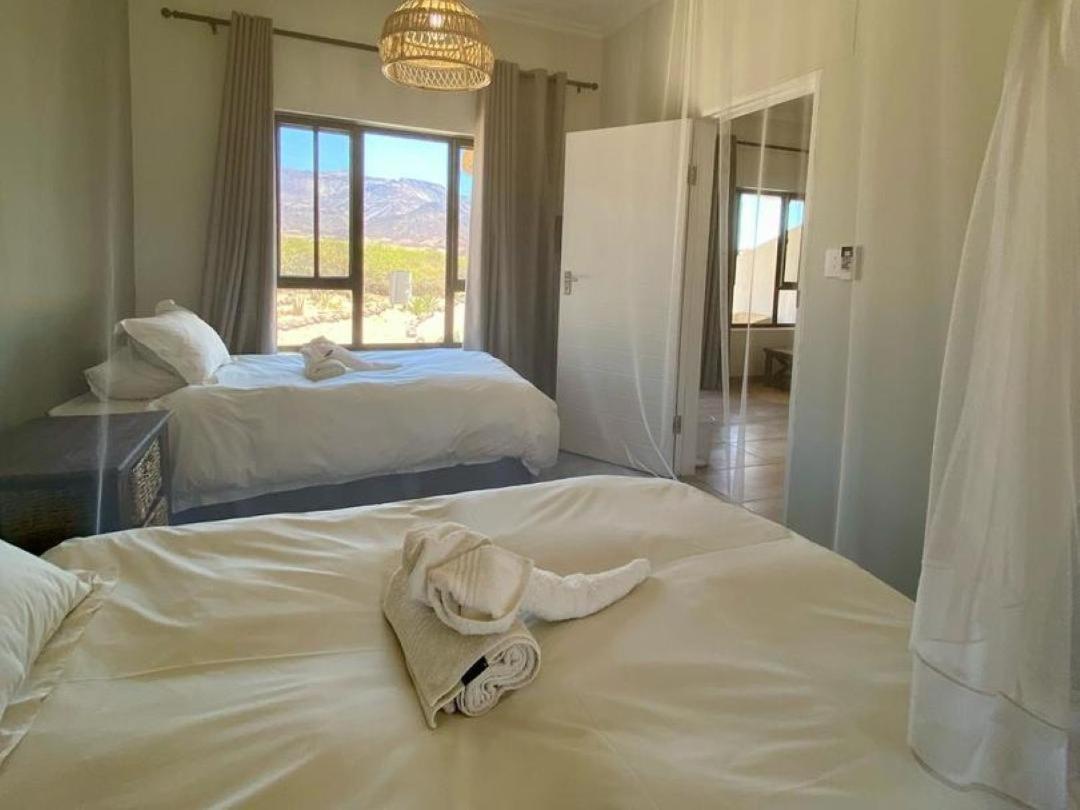 Brandberg White Lady Lodge Uis Bagian luar foto