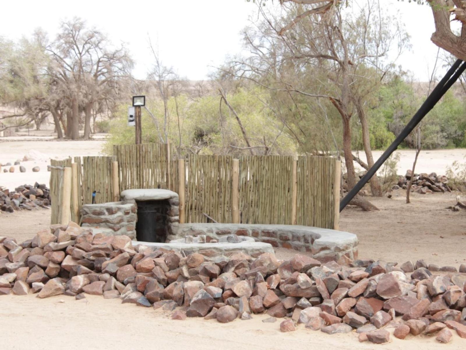 Brandberg White Lady Lodge Uis Bagian luar foto